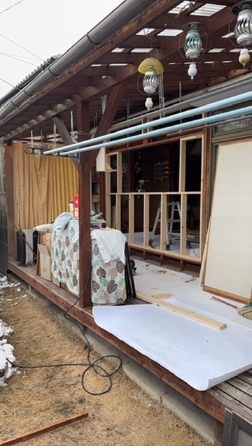 二重窓 施工中